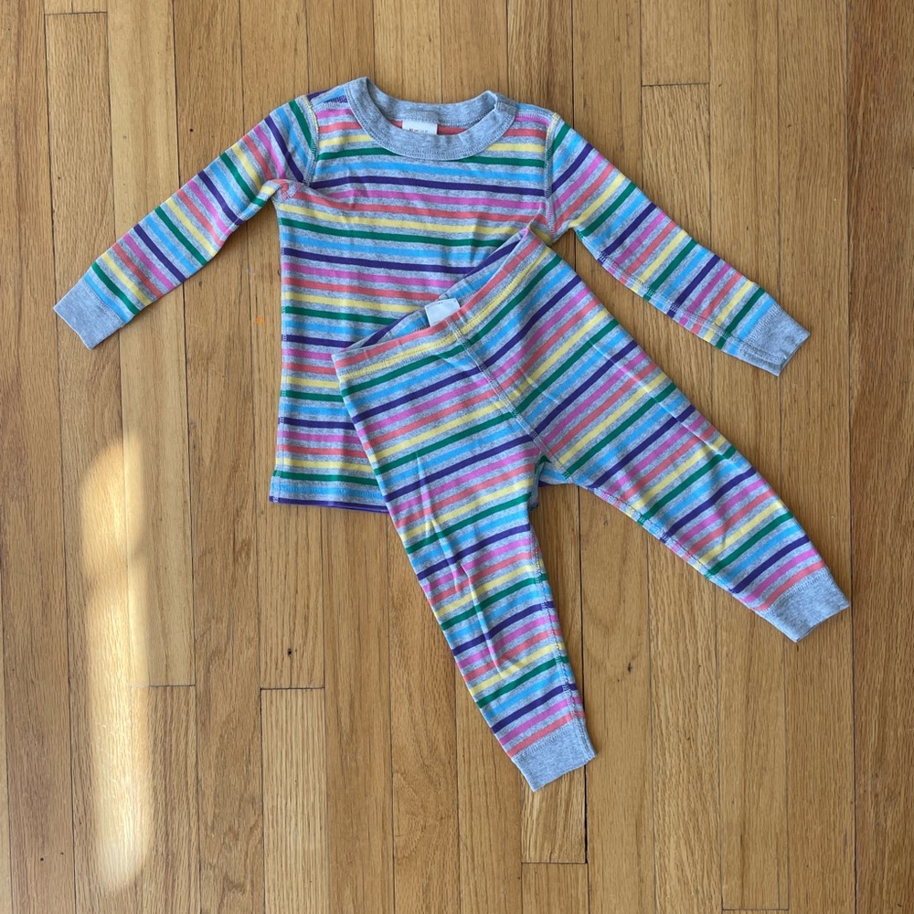Hanna Andersson Grey Multicolor Striped Kids Pajama Set